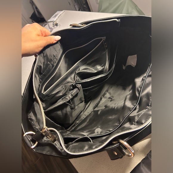 BEIS DIAPER BAG - Picture 4 of 8